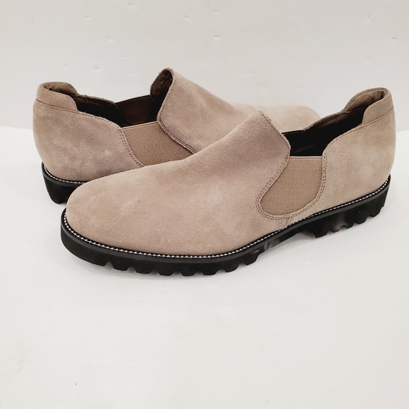 NEW Blondo Gray Suede Ankle Boot Loafer - Picture 1 of 5